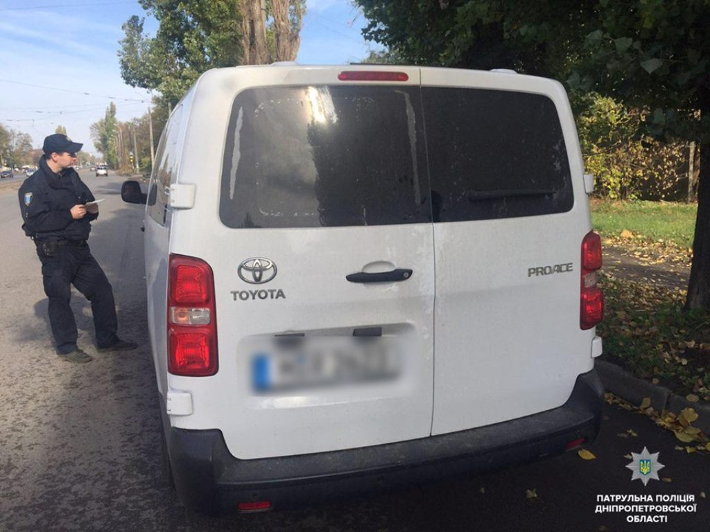 Полиция обнаружила Toyota Рroace, которую разыскивает Интерпол