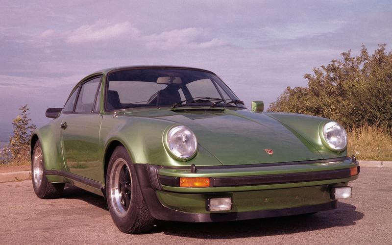 Porsche 911 Turbo (1975)