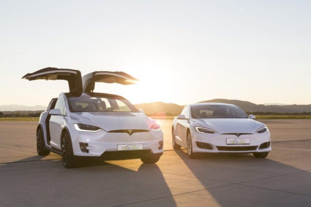 Tesla Model S и X