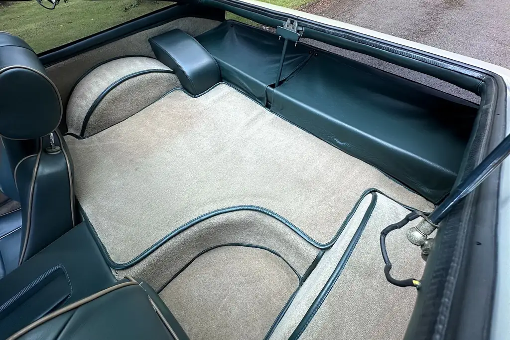 slider_image_250100 slider_image_250100