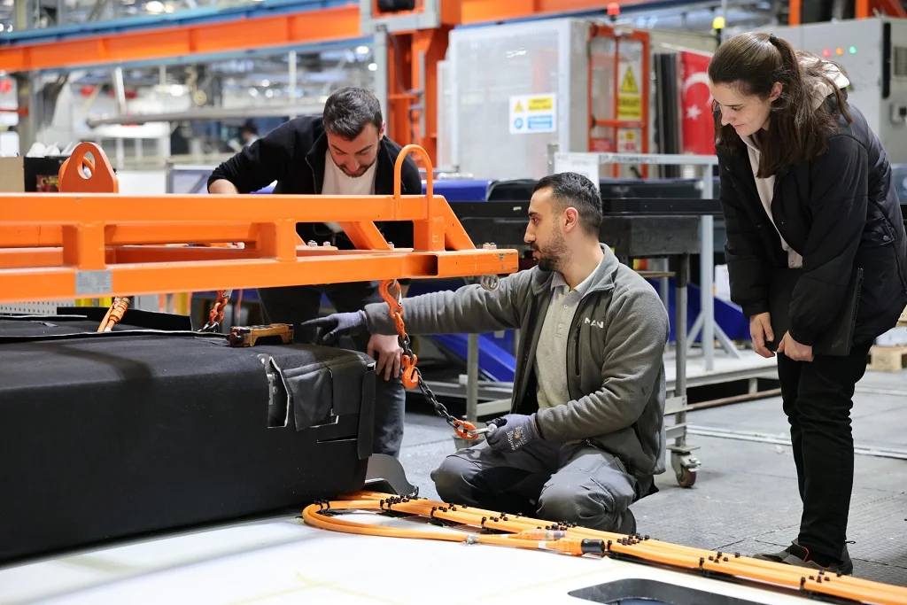 slider_image_252256 slider_image_252256