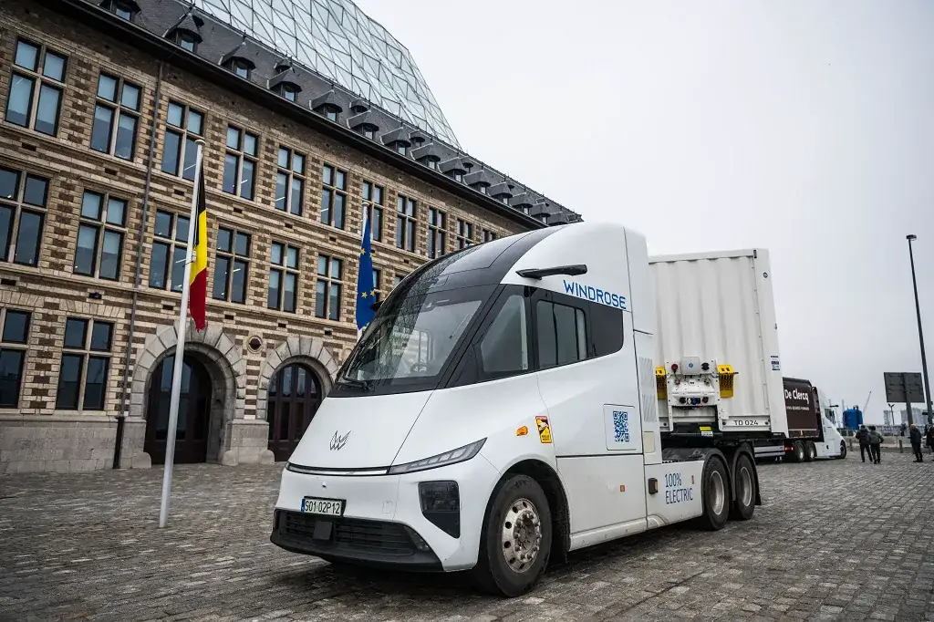 У Бельгії збиратимуть китайський клон Tesla Semi