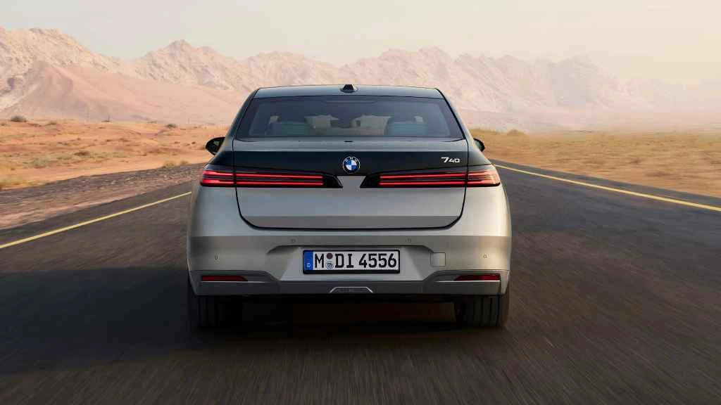 slider_image_254032 slider_image_254032