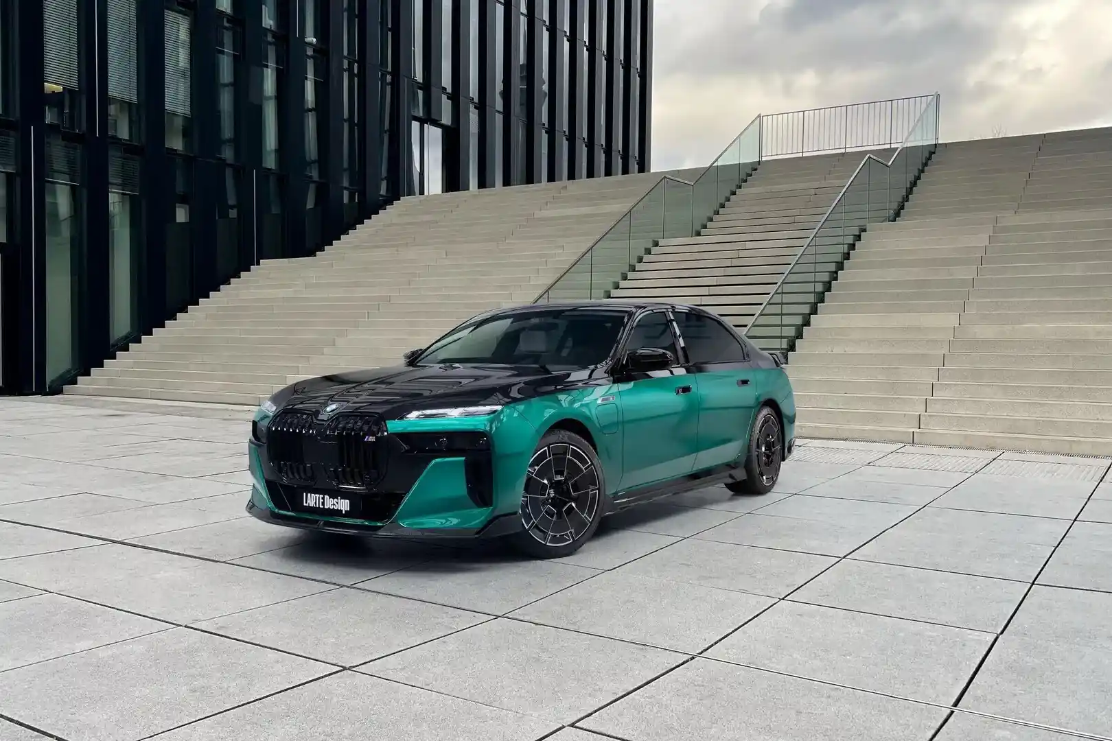 Larte Design показала своє бачення флагманського BMW 760i Larte Design показала своє бачення флагманського BMW 760i