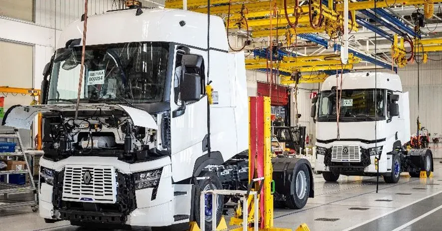 Renault Trucks святкує 60-річчя свого заводу у Бурґ-ан-Бресс Renault Trucks святкує 60-річчя свого заводу у Бурґ-ан-Бресс