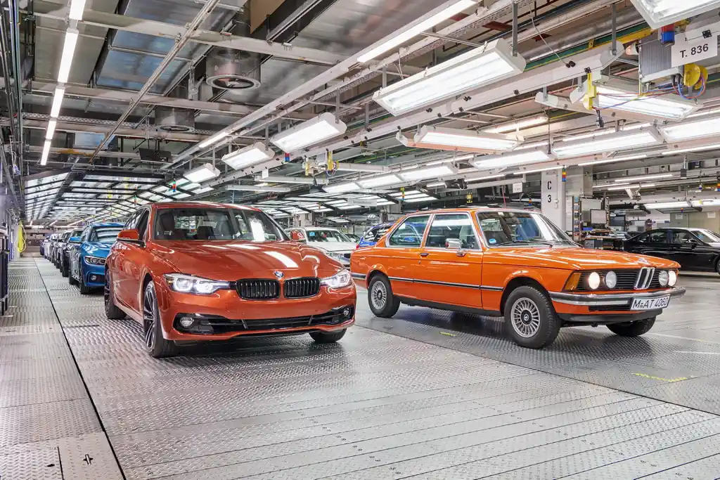 BMW відзначає ювілей 3 серії