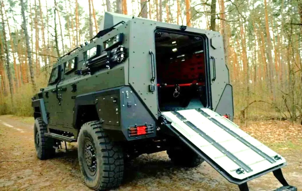 На базі бронеавтомобіля Inguar-3 створили медевак