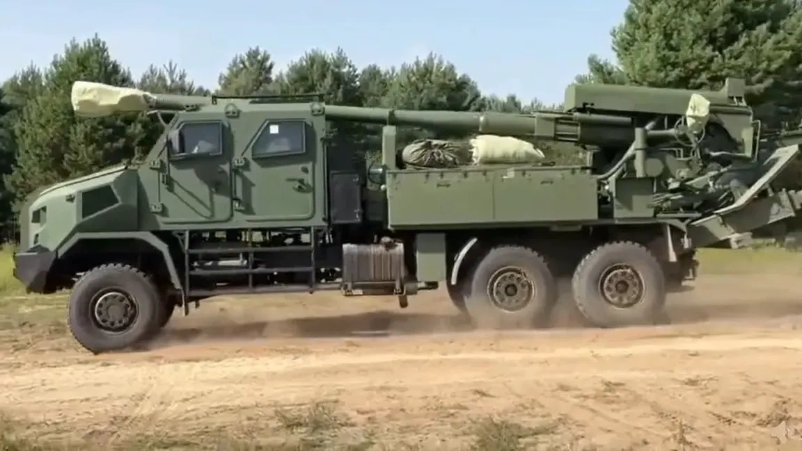 Україна за підтримки Німеччини виготовить 200 САУ «Богдана» на шасі Zetros