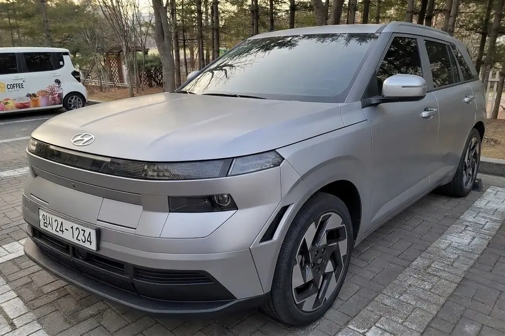Новий кросовер Hyundai Kona розсекречено до прем'єри Новий кросовер Hyundai Kona розсекречено до прем'єри