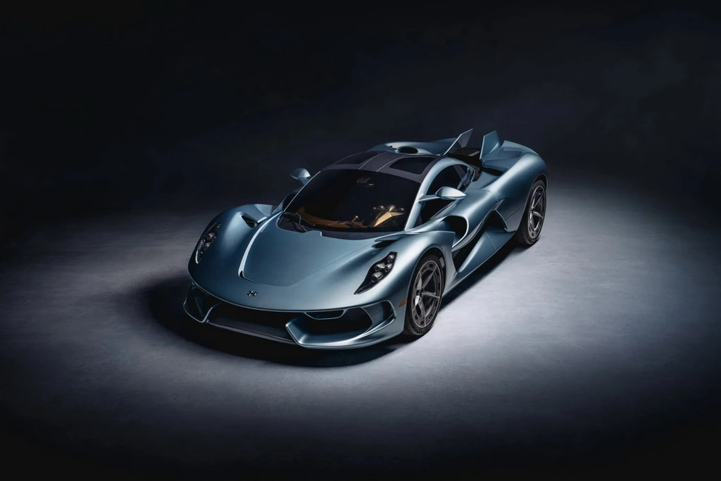 Hennessey презентував Blackbird: аналоговий гіперкар за $2,5 мільйона Hennessey презентував Blackbird: аналоговий гіперкар за $2,5 мільйона