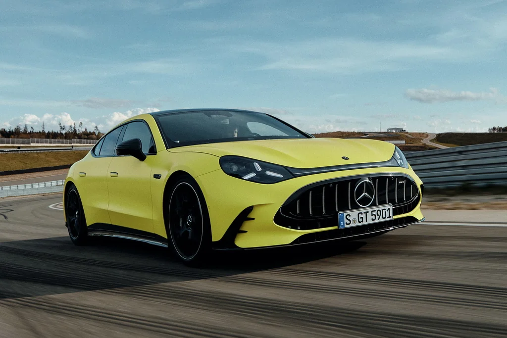 Mercedes-AMG представив новий гіперкар GT 4-Door Coupe Mercedes-AMG представив новий гіперкар GT 4-Door Coupe