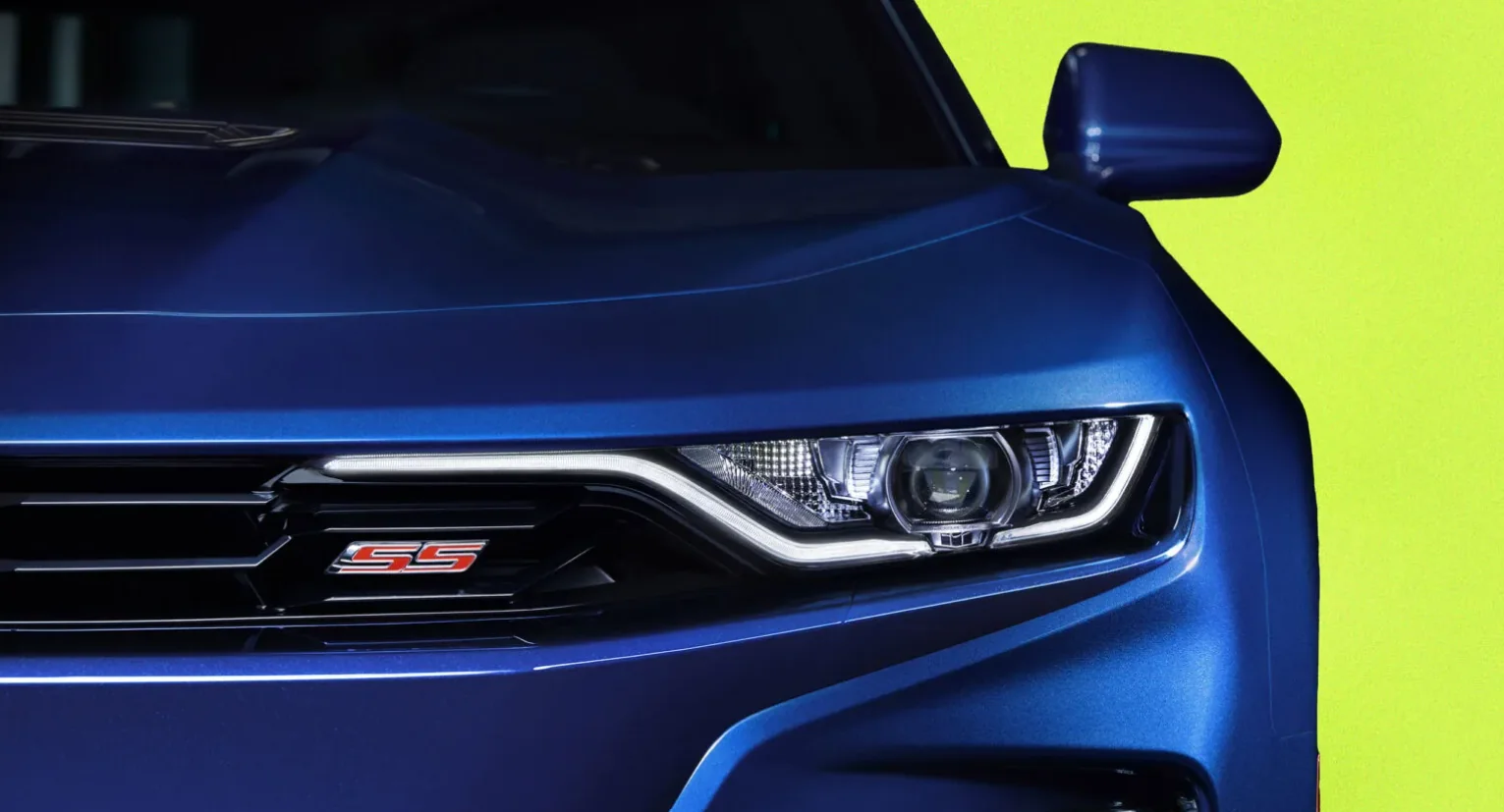 Нова зовнішність, але V8 під капотом: культовий Chevrolet Camaro повертається на ринок Нова зовнішність, але V8 під капотом: культовий Chevrolet Camaro повертається на ринок