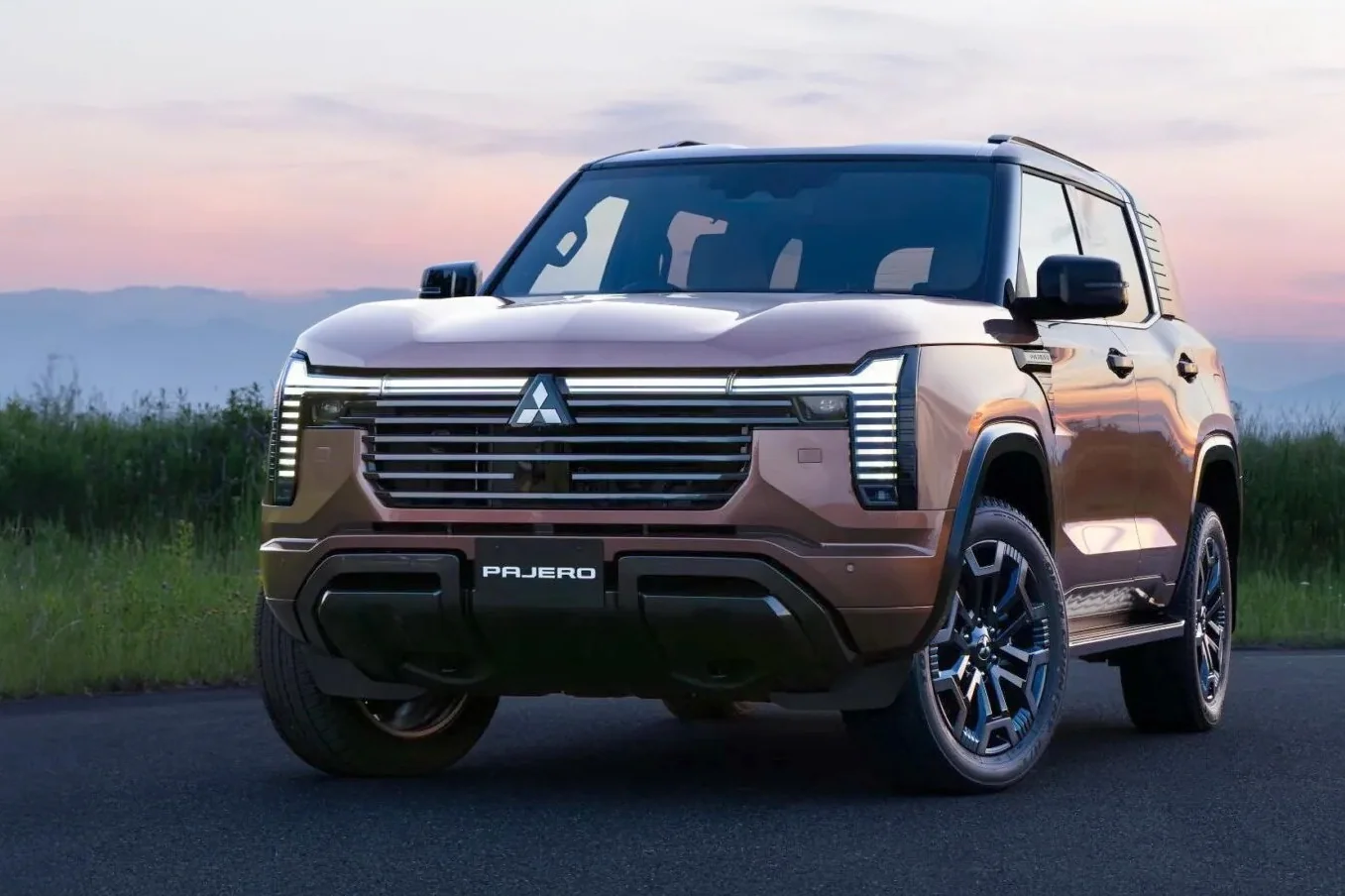 Mitsubishi представила нове покоління легендарного Pajero