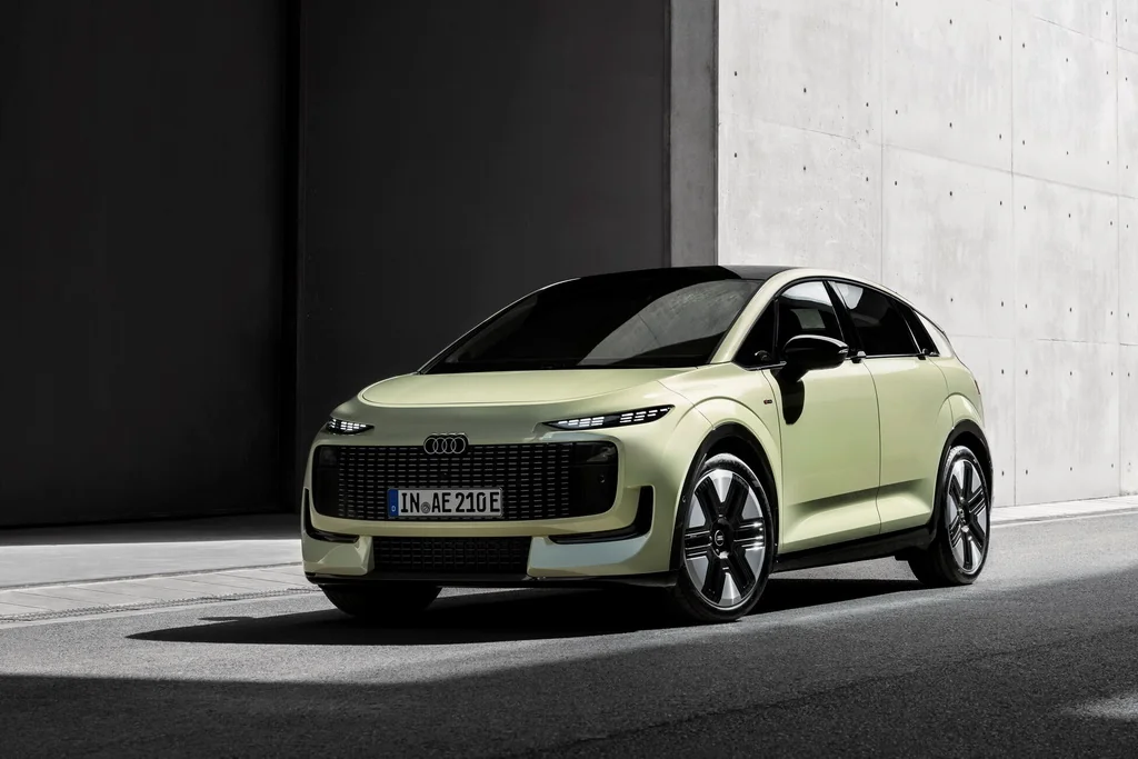Audi презентувала ультраефективний електричний кросовер A2 e-tron Audi презентувала ультраефективний електричний кросовер A2 e-tron